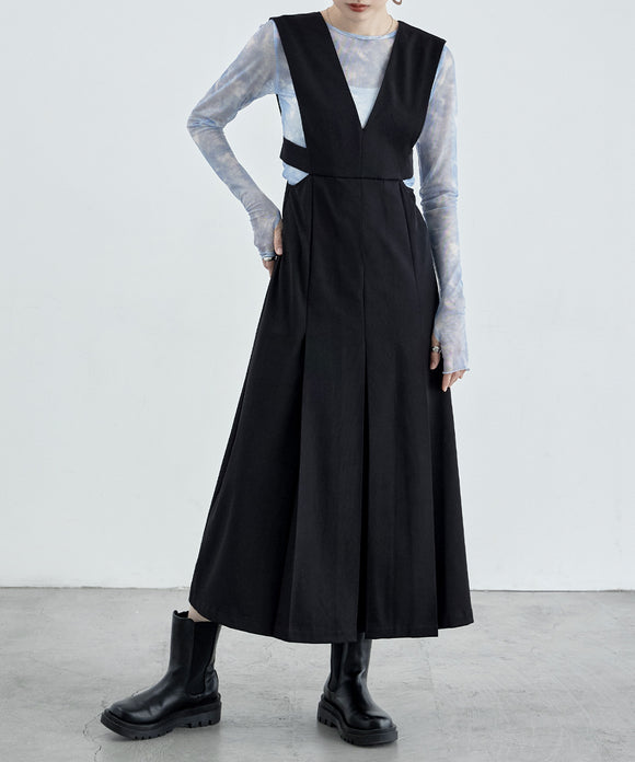 {"color":"\u30d6\u30e9\u30c3\u30af","info":"model\uff1aH170cm size\uff1aM"}