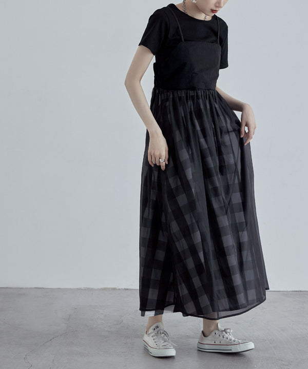 {"color":"\u30d6\u30e9\u30c3\u30af","info":"model\uff1aH170cm size\uff1aM"}