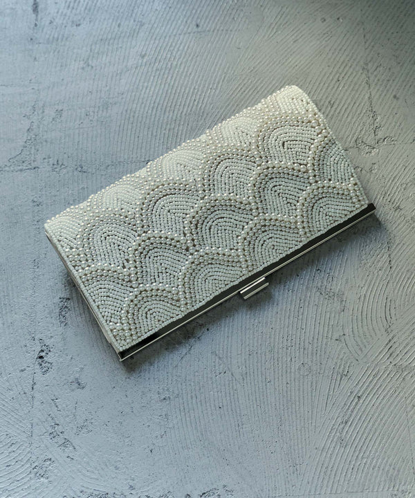 niana パール&ビーズパーティーバッグ ベージュ