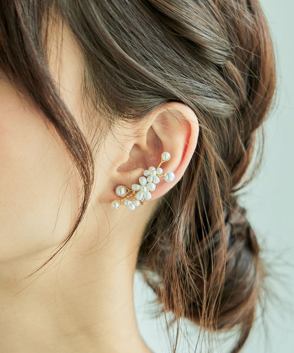 niana フラワーパールイヤリング オフホワイト