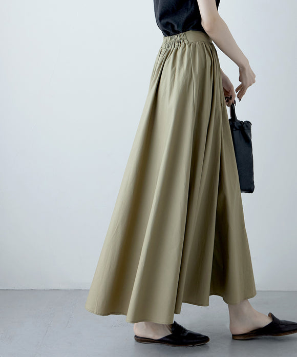 {"color":"\u30d9\u30fc\u30b8\u30e5","info":"model\uff1aH170cm size\uff1aF"}