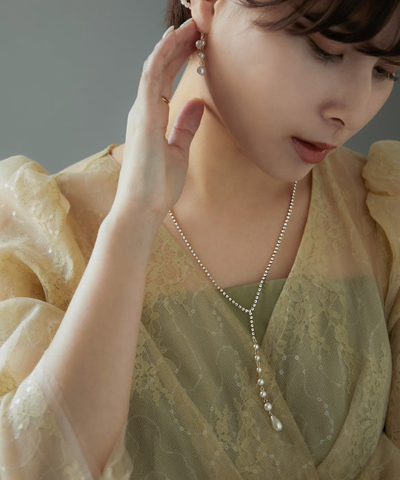 niana パールヘッド　ホワイトゴールドロングネックレス ホワイトゴールド