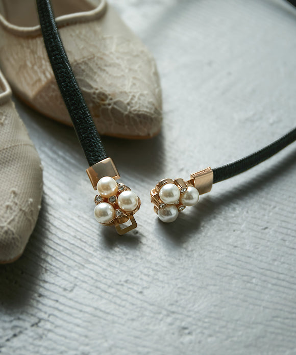 niana パール×ビジュー細ベルト ブラック