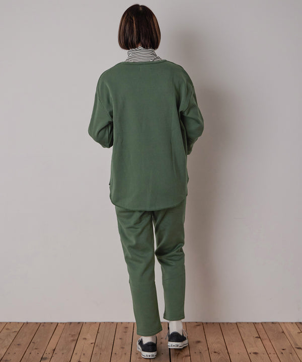 {"color":"\u30b0\u30ea\u30fc\u30f3","info":""}