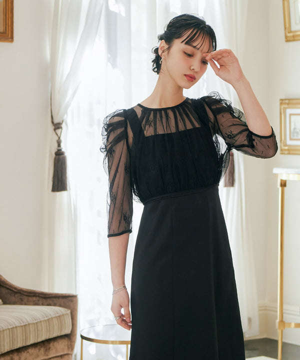 {"color":"\u30d6\u30e9\u30c3\u30af","info":"model\uff1aH162cm size\uff1aM"}