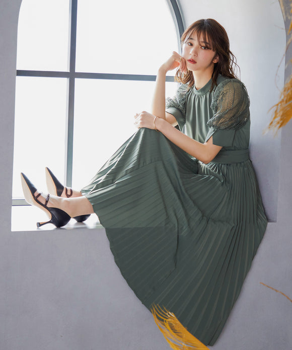 {"color":"\u30e9\u30a4\u30c8\u30ab\u30fc\u30ad","info":"model\uff1aH171 B83 W62 H89 size\uff1aM"}