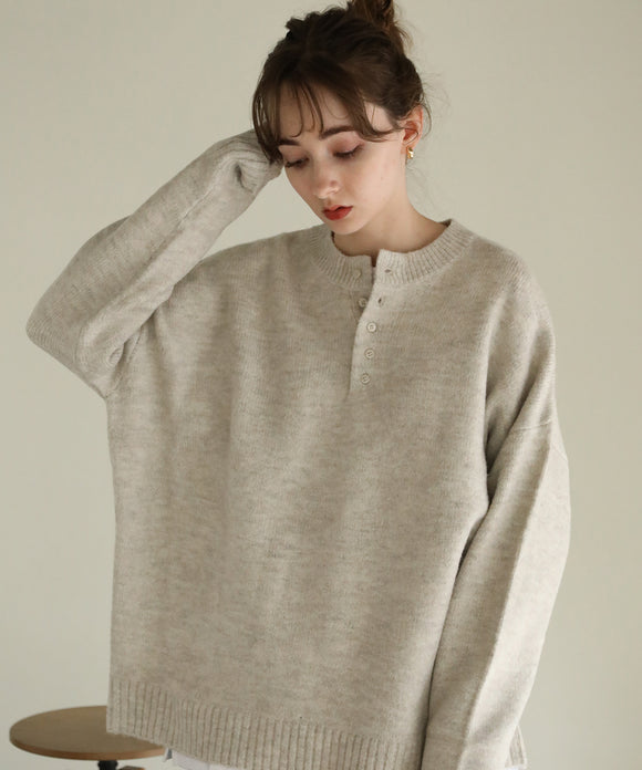aity ヘンリーネックニットプルオーバー アイボリー