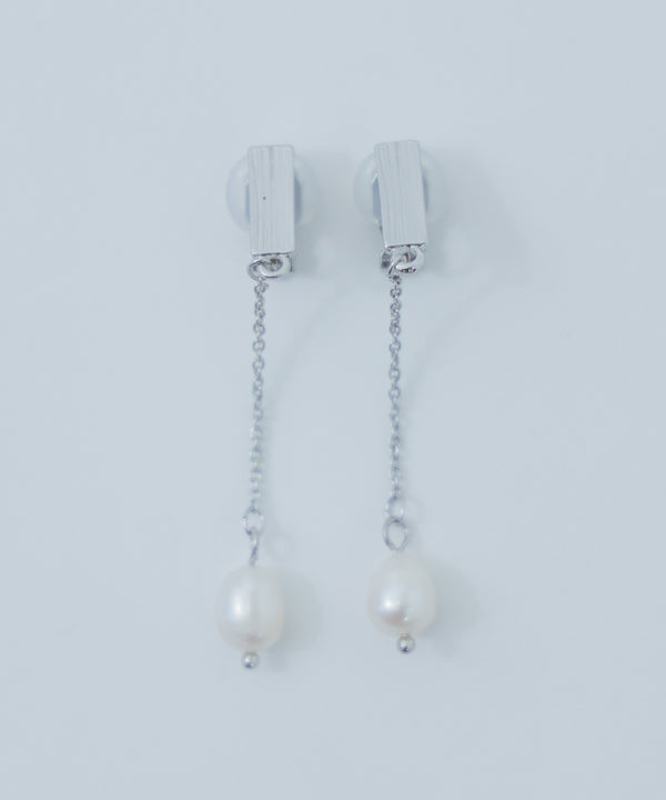 {"color":"\u30b7\u30eb\u30d0\u30fc","info":""}