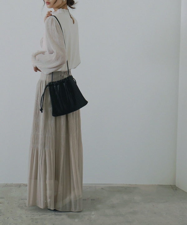 {"color":"\u30a2\u30a4\u30dc\u30ea\u30fc","info":""}