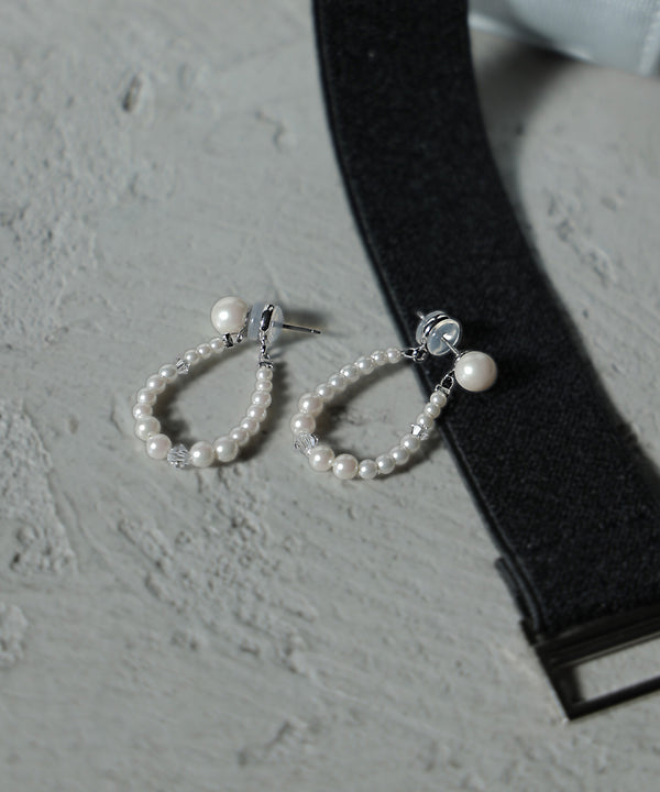 {"color":"\u30aa\u30d5\u30db\u30ef\u30a4\u30c8","info":""}