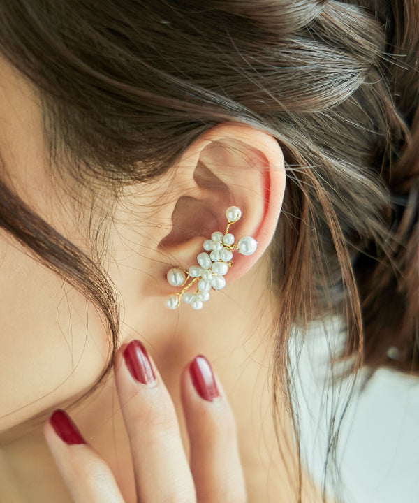 niana フラワーパールイヤリング オフホワイト