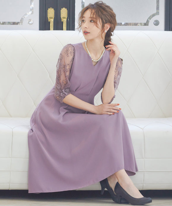 {"color":"\u30c0\u30fc\u30af\u30e9\u30d9\u30f3\u30c0\u30fc","info":"model\uff1aH163cm B79cm H79cm size\uff1aM"}