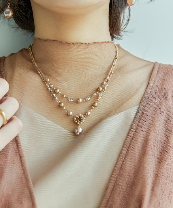 {"color":"\u30d6\u30e9\u30a6\u30f3","info":""}