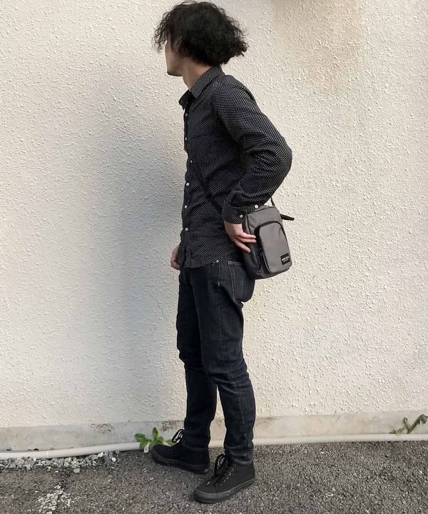 Fashion Letter マルチショルダーバッグ チャコール