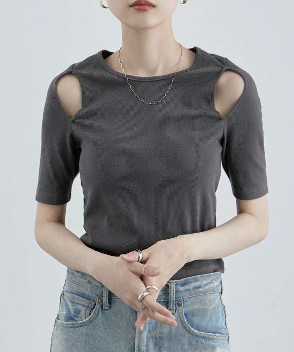 {"color":"\u30c1\u30e3\u30b3\u30fc\u30eb","info":"model\uff1aH170cm size\uff1aM"}