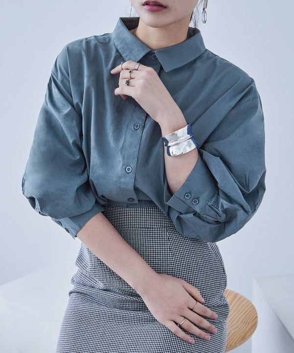 {"color":"\u30d6\u30eb\u30fc","info":"model\uff1aH163.5cm size\uff1aM"}