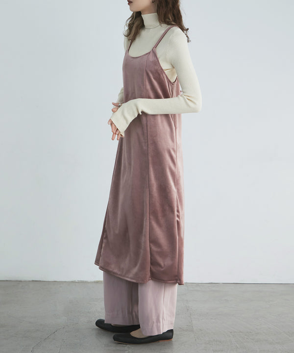 {"color":"\u30d4\u30f3\u30af","info":""}