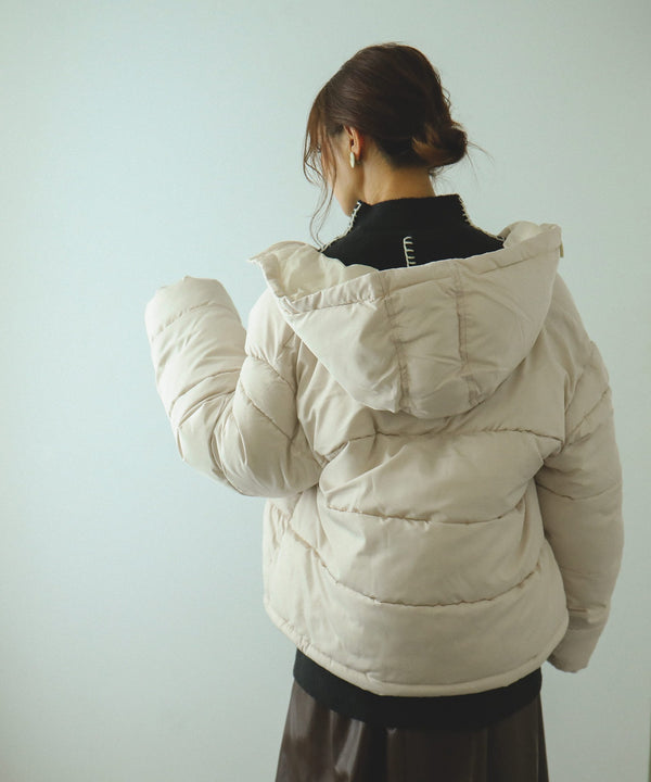 Fashion Letter フェイクダウンジャケット アイボリー