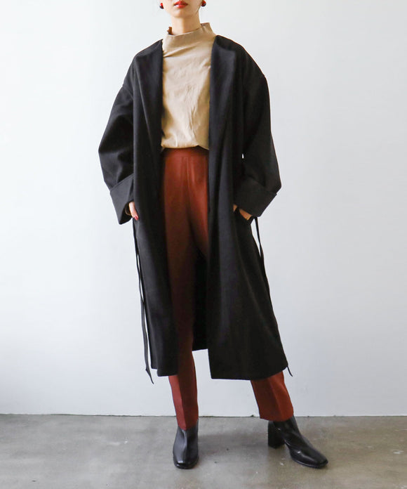 Fashion Letter ノーカラーロングコート ブラック