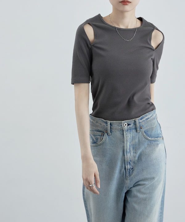{"color":"\u30c1\u30e3\u30b3\u30fc\u30eb","info":"model\uff1aH170cm size\uff1aM"}