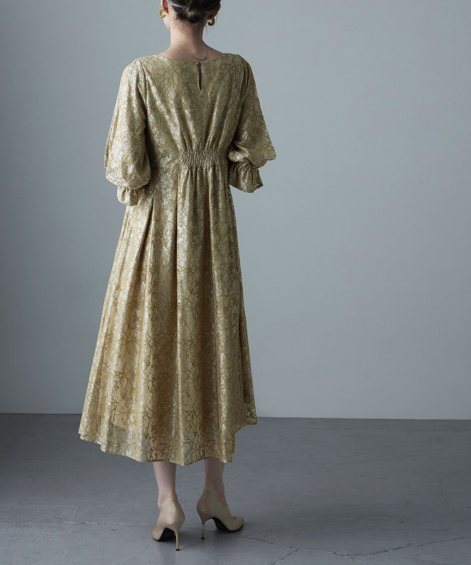 ヴィンテージレースボリューム袖フレアドレス｜パーティードレス・結婚