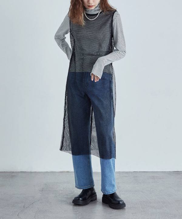 {"color":"\u30d6\u30e9\u30c3\u30af","info":"model\uff1aH170cm size\uff1aM"}