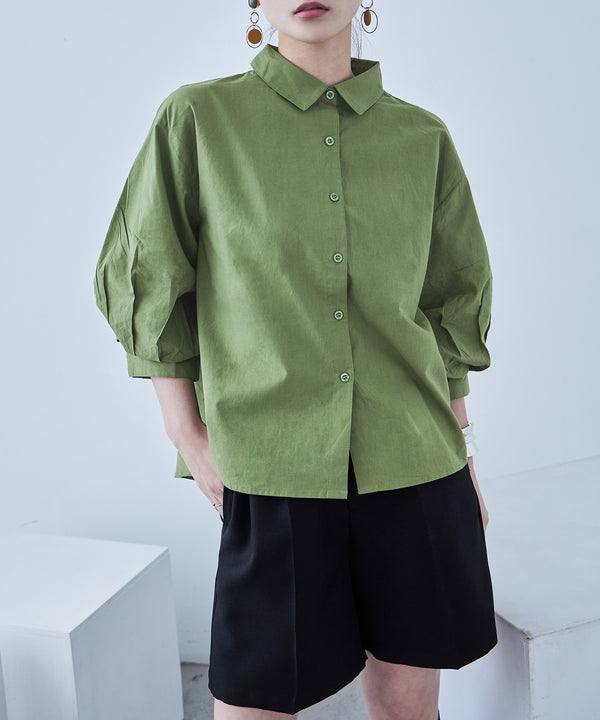 {"color":"\u30e9\u30a4\u30c8\u30ab\u30fc\u30ad","info":"model\uff1aH163.5cm size\uff1aM"}