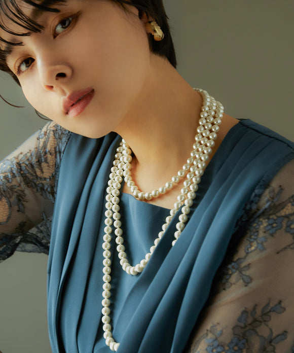 niana ロングパールネックレス ベージュ