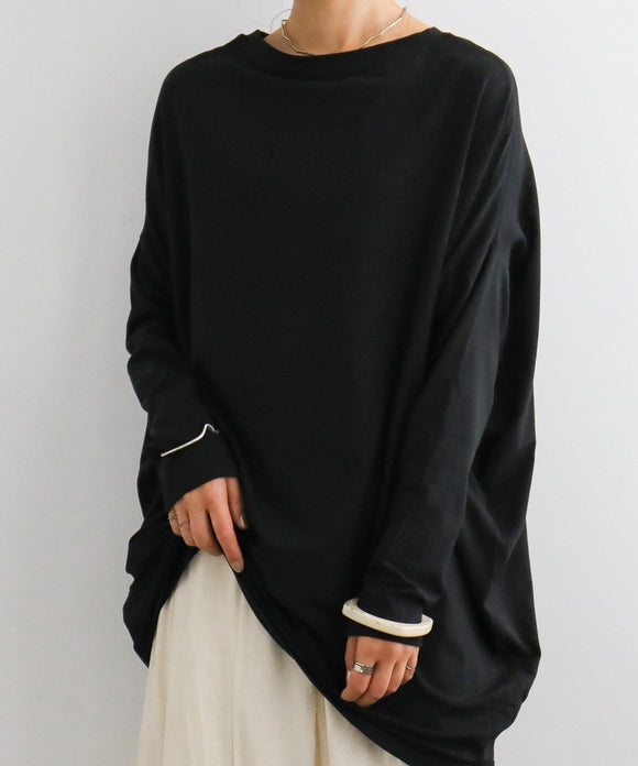 Fashion Letter 変形ドルマンカットソー ブラック