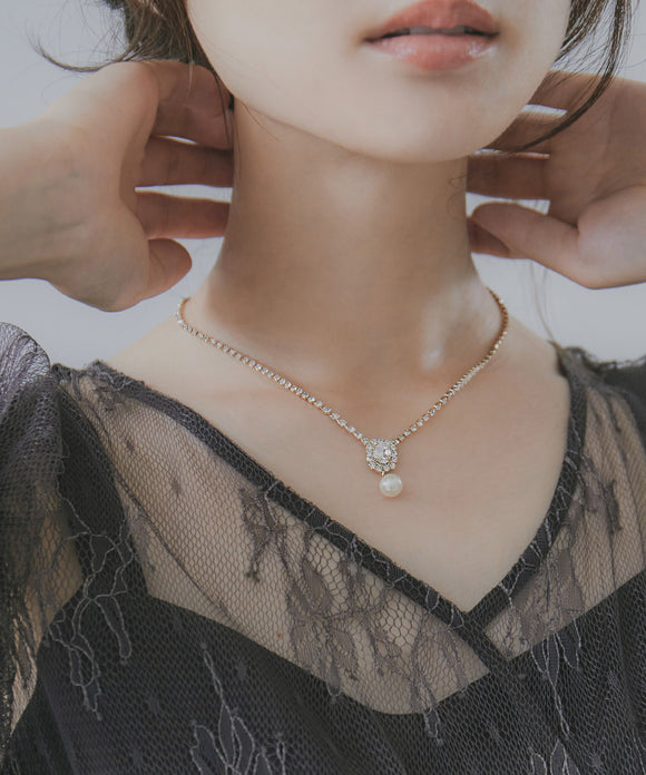 niana パール&ビジューヘッド ゴールドチェーンネックレス ゴールド