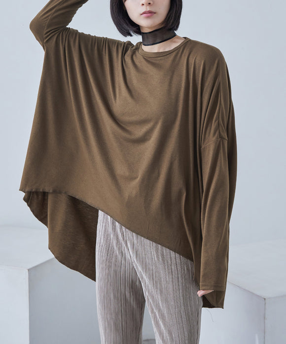 {"color":"\u30d6\u30e9\u30a6\u30f3","info":"model\uff1aH163.5cm size\uff1aM"}