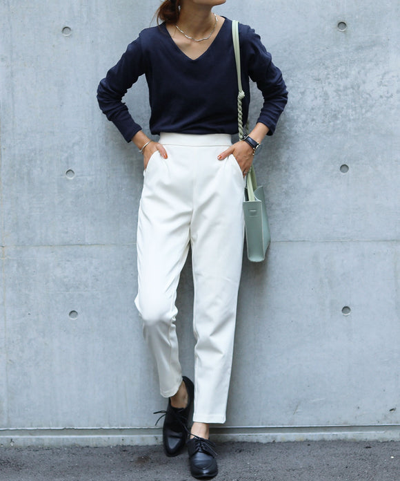 Fashion Letter フライスVネックロンT ネイビー