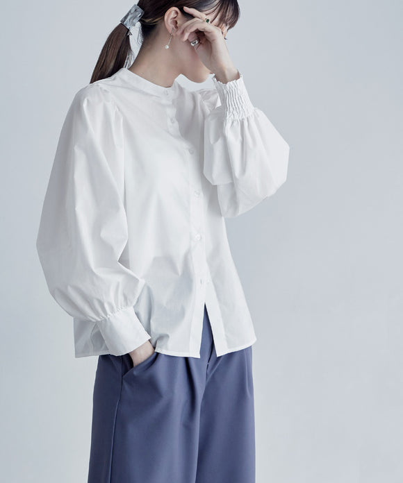 {"color":"\u30aa\u30d5\u30db\u30ef\u30a4\u30c8","info":"model\uff1aH170cm size\uff1aM"}