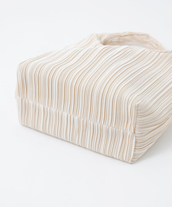 {"color":"","info":""}