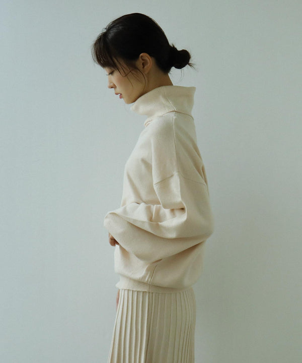 Fashion Letter オフタートルオープンネックニット ベージュ