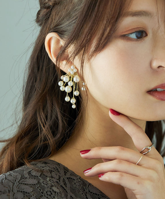 niana パールイヤリング（大） オフホワイト