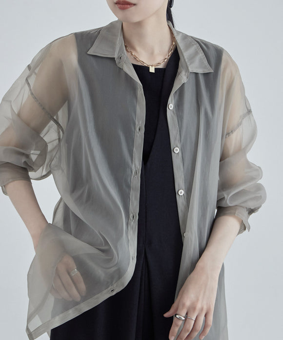 {"color":"\u30b0\u30ec\u30fc","info":"model\uff1aH170cm size\uff1aF"}