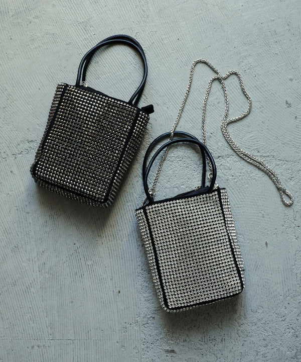 {"color":"","info":""}