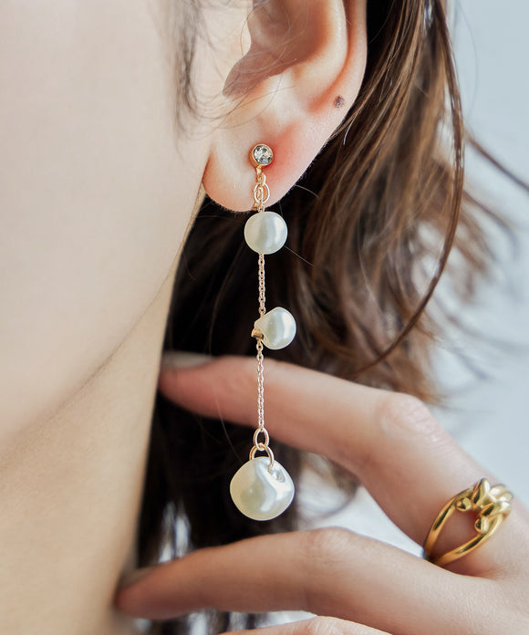 {"color":"\u30b4\u30fc\u30eb\u30c9","info":""}