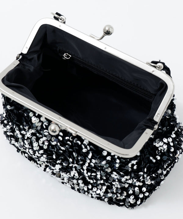 {"color":"","info":""}