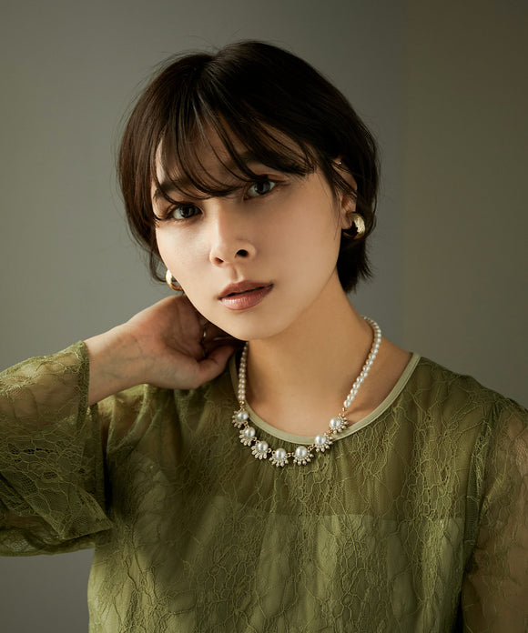 niana ガーデニアネックレス ベージュ