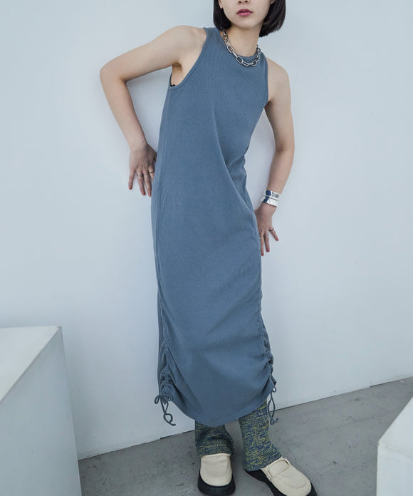{"color":"\u30d6\u30eb\u30fc","info":"model\uff1aH163.5cm size\uff1aM"}