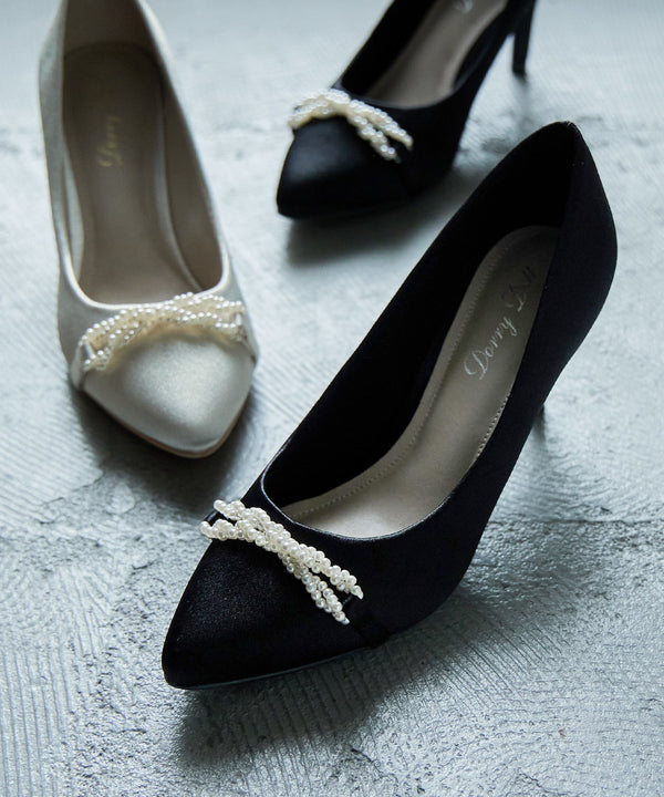 niana クロスパールパンプス