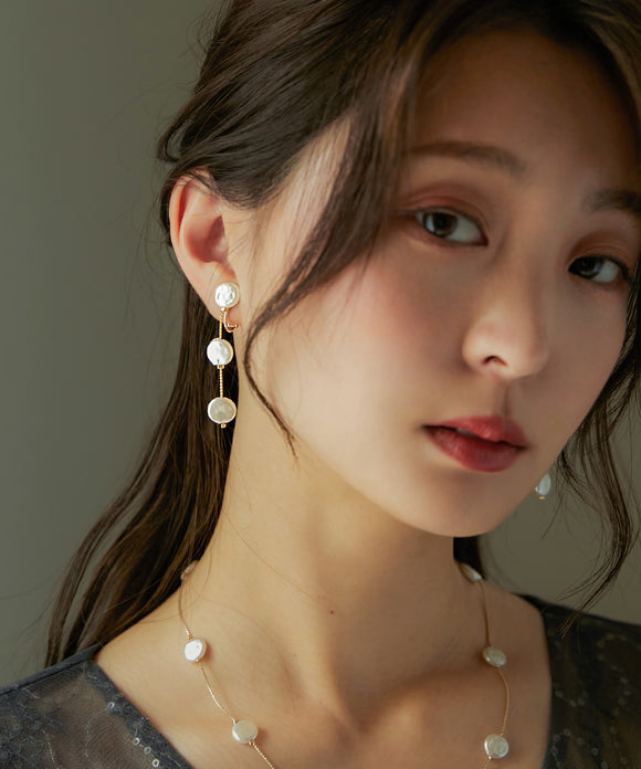 niana フラットパールイヤリング ゴールド