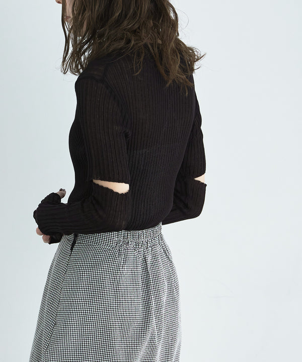 {"color":"\u30d6\u30e9\u30c3\u30af","info":""}