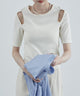 {"color":"\u30aa\u30d5\u30db\u30ef\u30a4\u30c8","info":"model\uff1aH170cm size\uff1aM"}