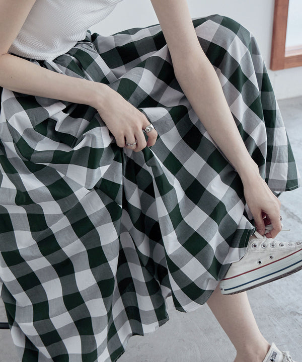 {"color":"\u30b0\u30ea\u30fc\u30f3","info":"model\uff1aH170cm size\uff1aM"}