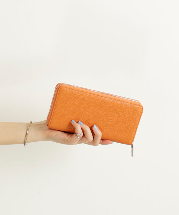 {"color":"\u30aa\u30ec\u30f3\u30b8","info":""}