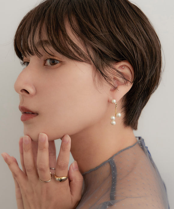 niana パールダンスセラミックピアス ゴールド