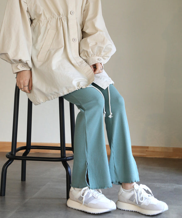 aity ストレッチフレアレギンスパンツ グリーン